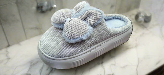 Grey faux fur comfy slipper shoe